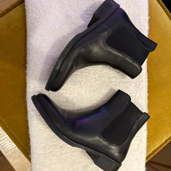 Black Leather Chelsea Boots – Size 39 - Picture 3 of 4